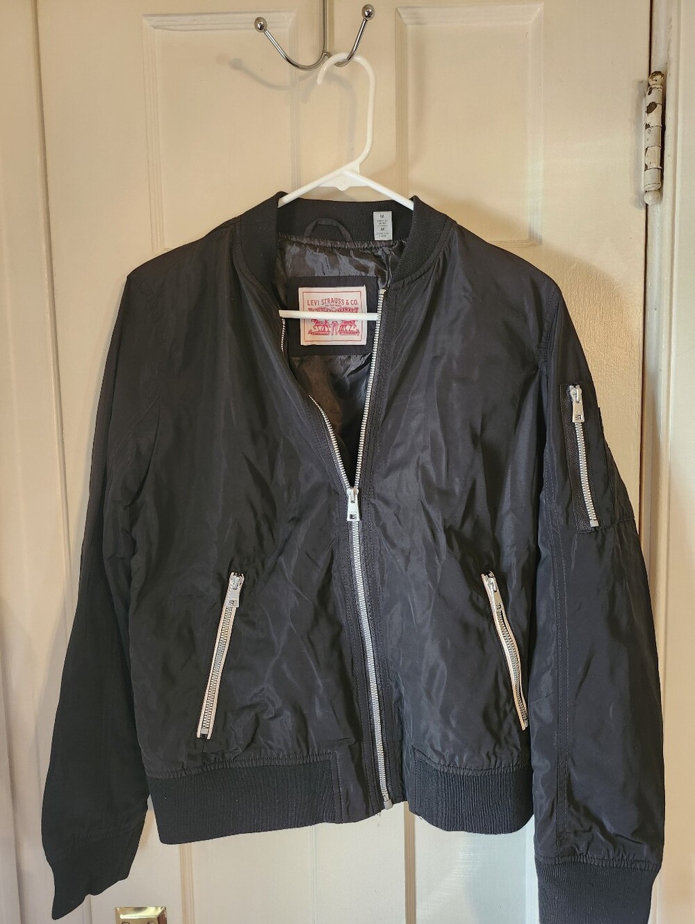 Levi's Black Women's Bomber Jacket with Silver Zippers